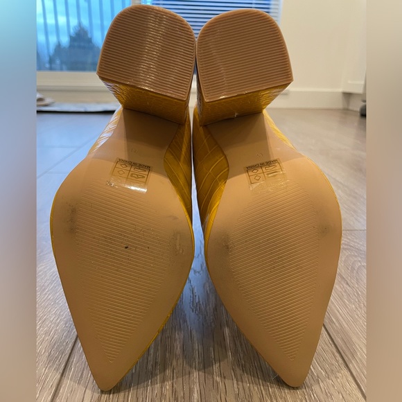 New in box Ego PU Yellow Croc boots size 39 - Picture 4 of 10